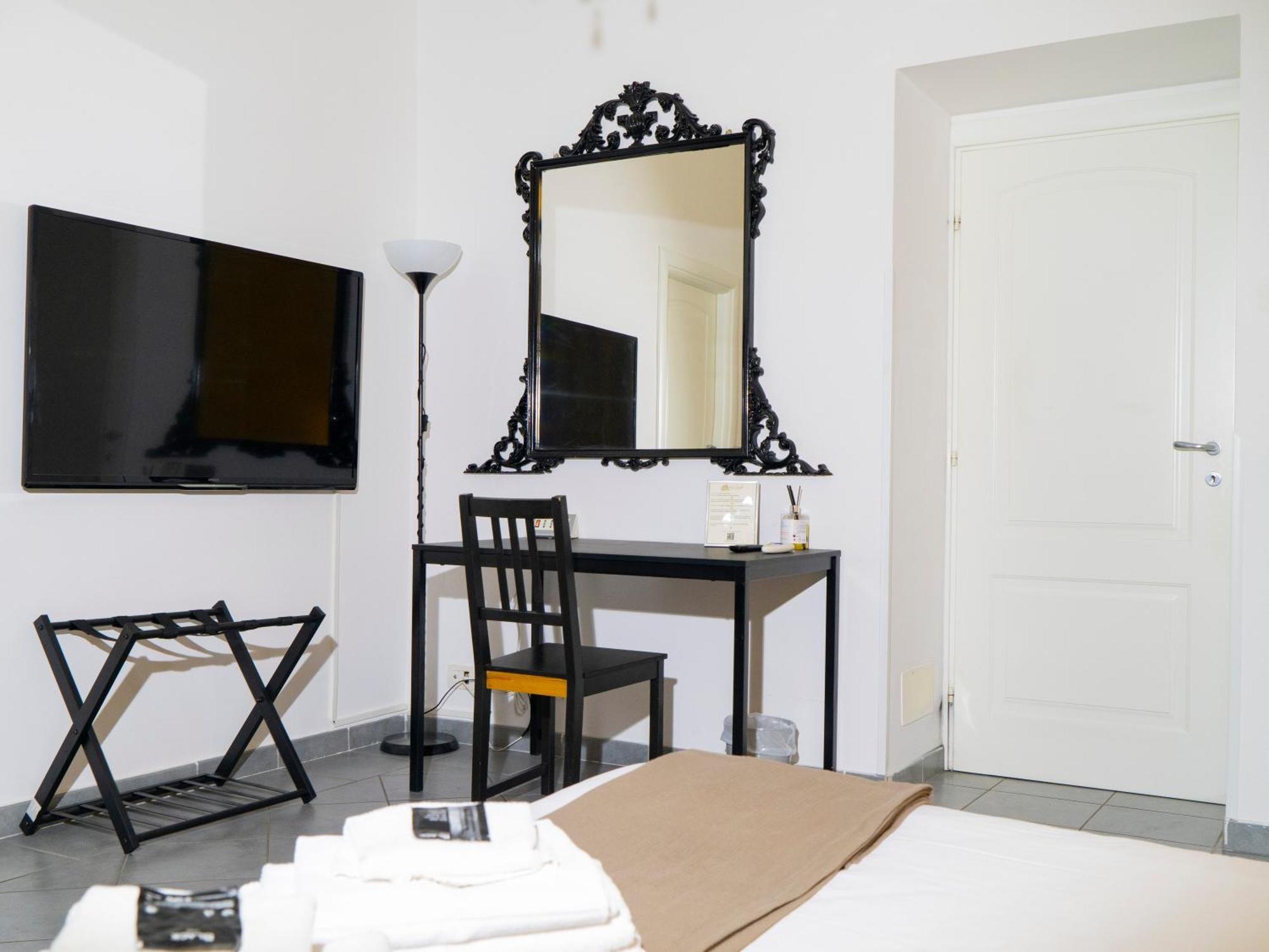 Bed & Breakfast Salotto Piramide Roma