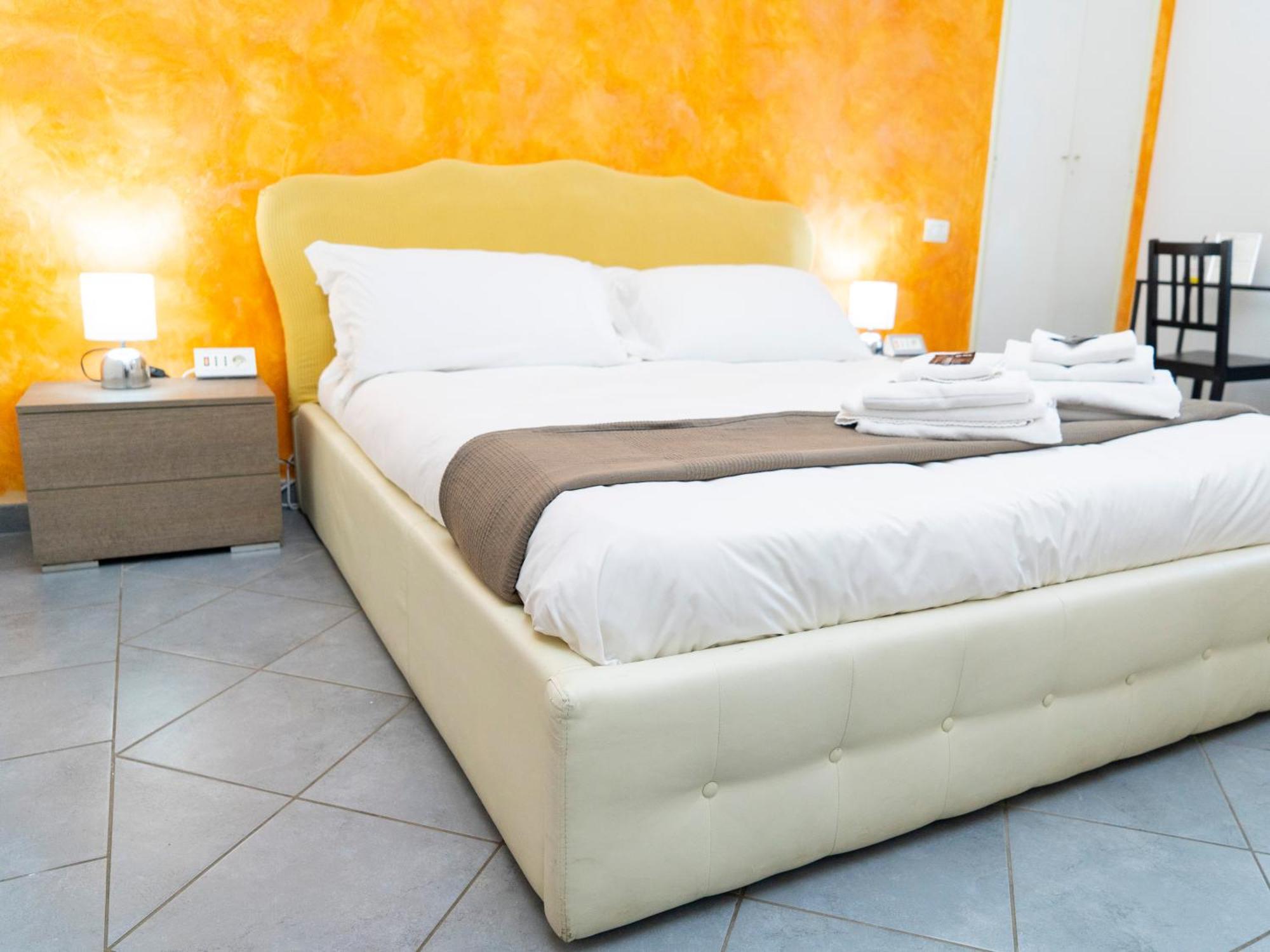 Bed & Breakfast Salotto Piramide Roma