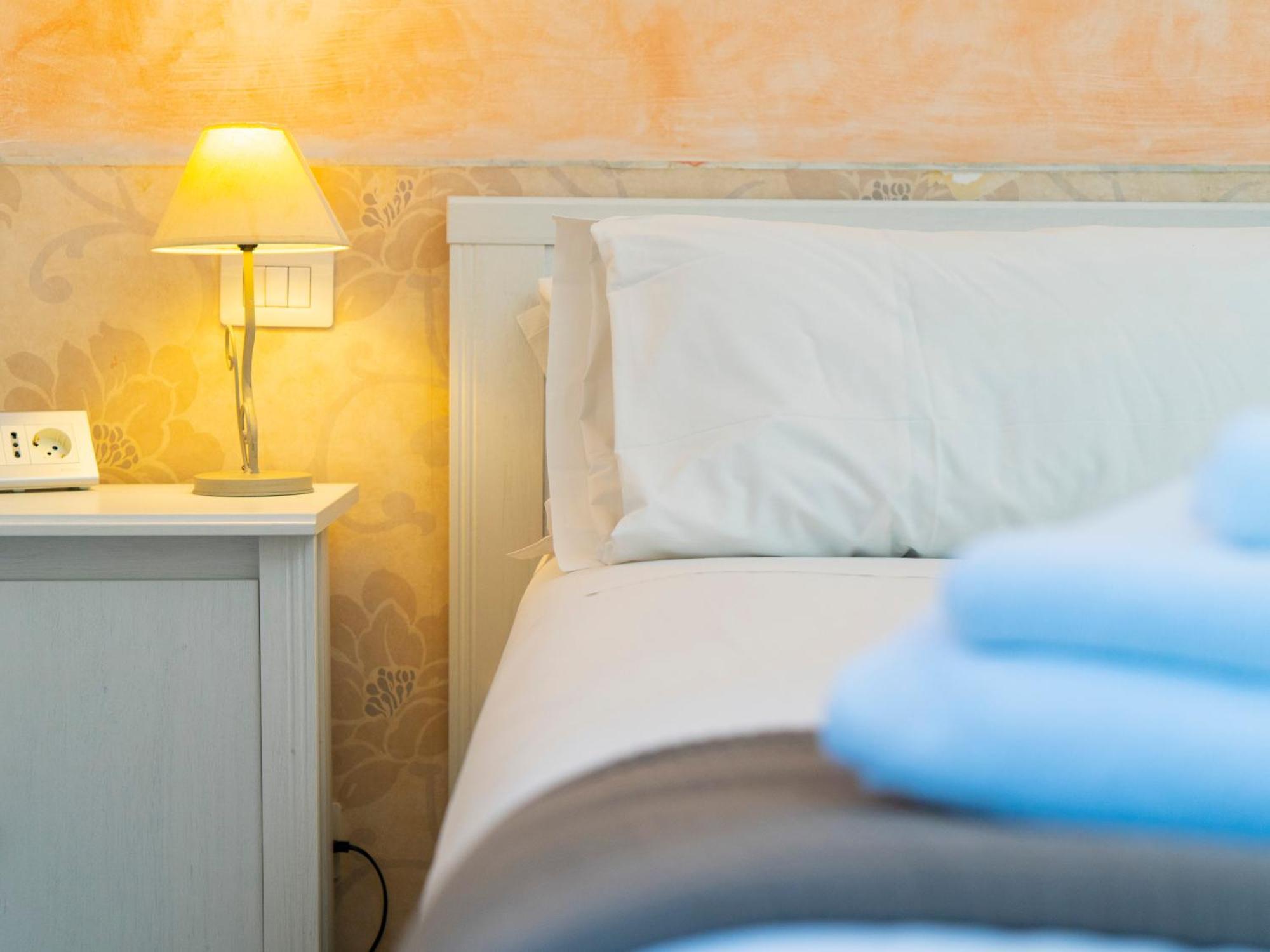 Salotto Piramide Bed and breakfast 3*