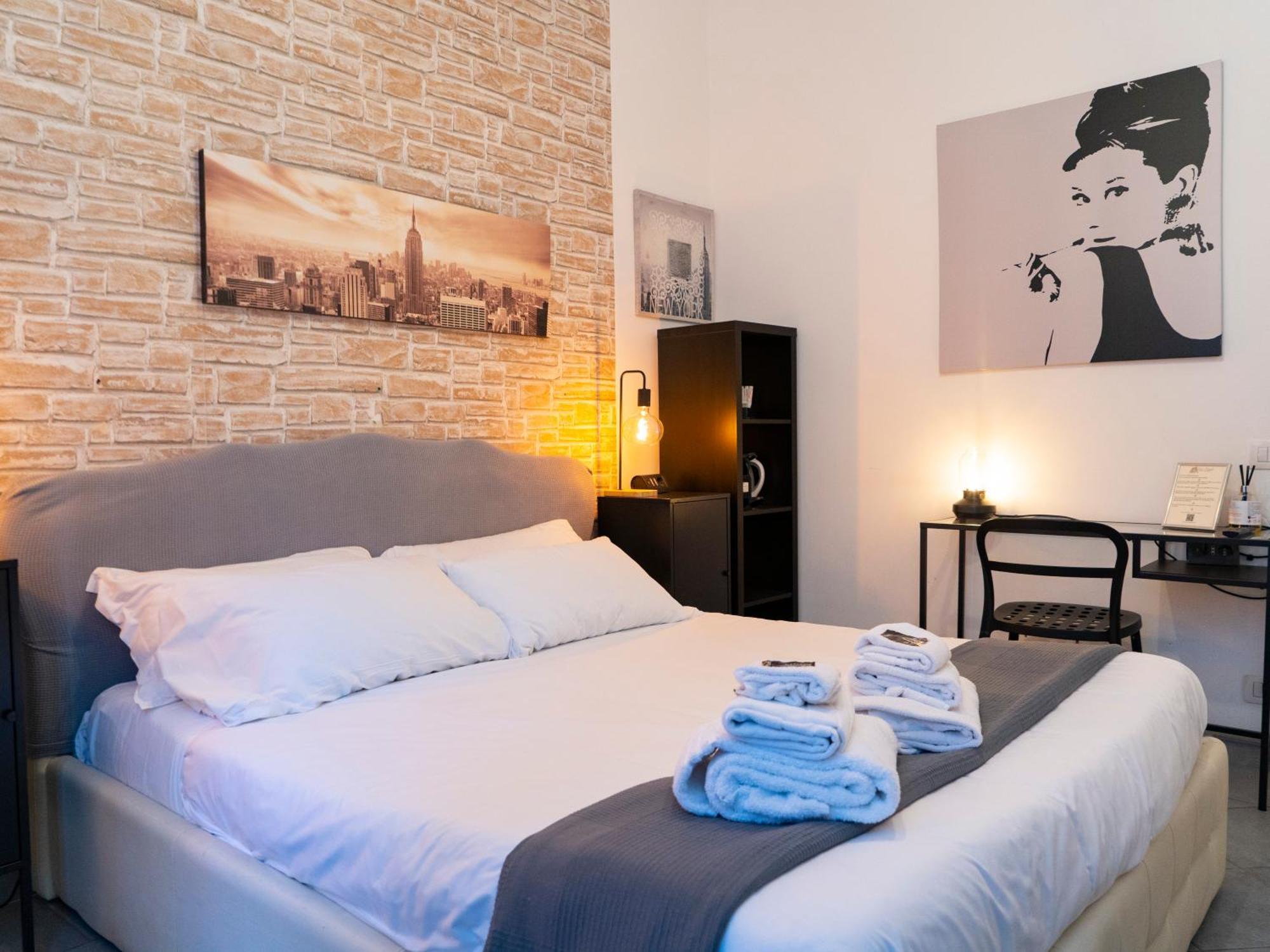 Salotto Piramide Bed & Breakfast 3*