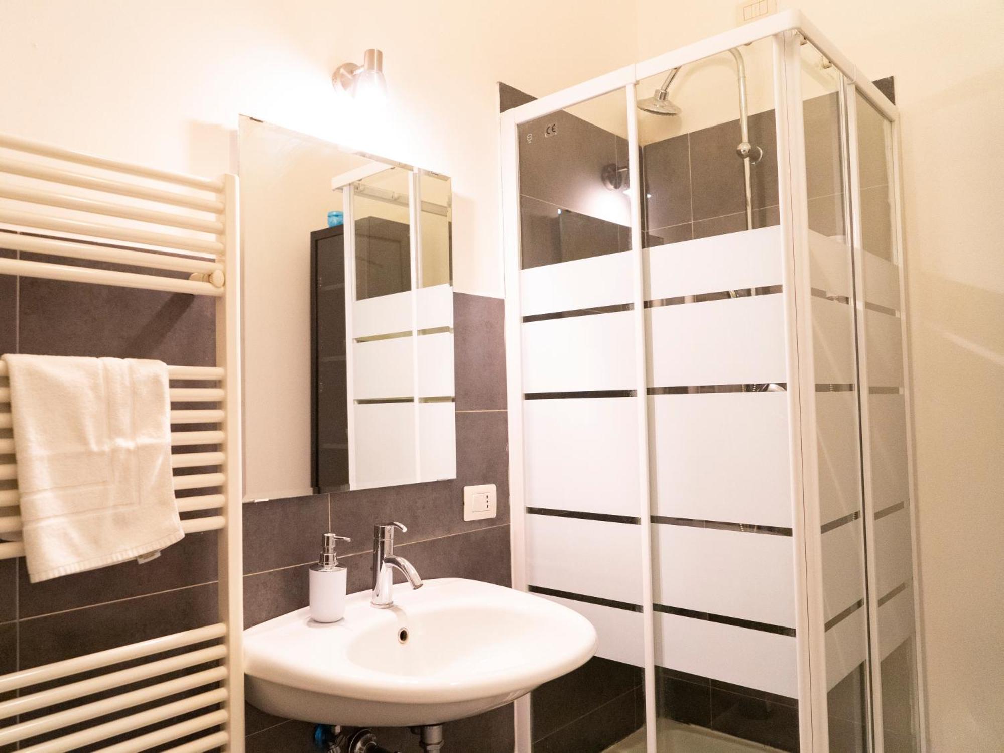 Bed & Breakfast Salotto Piramide 3*